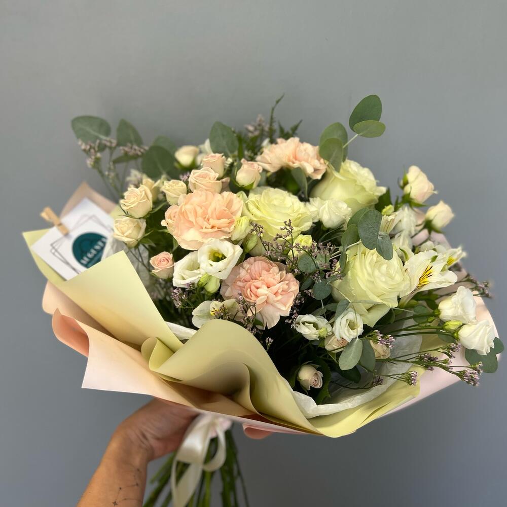 Торжественный букет «Кремовый» Торжественный букет «Кремовый»